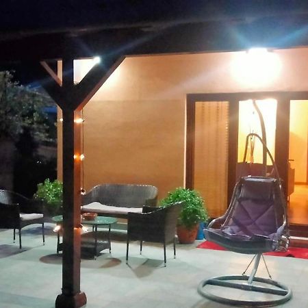 B&B La Casa Di Giuliana Cermignano 外观 照片